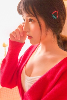 从后面抱着妈妈突然脸一红